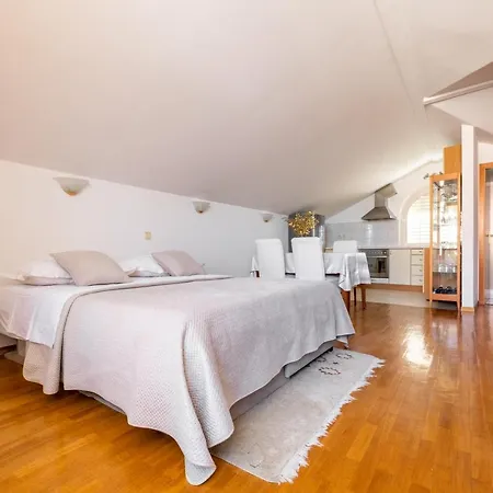Center Of Appartement