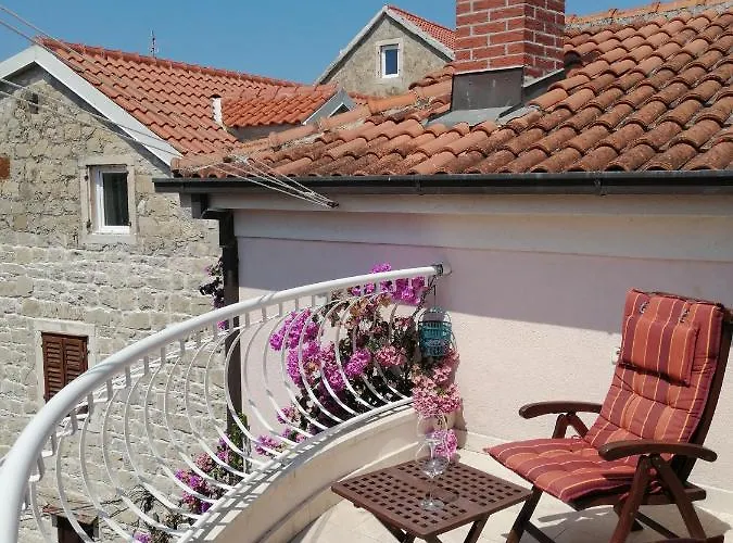 Center Of Апартаменти *