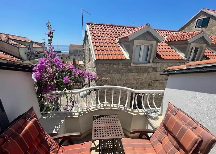 Lägenhet Center Makarska